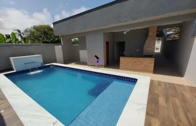 Casa de alto padrão apenas 100 metros da praia em itanhaém abaixou o preço