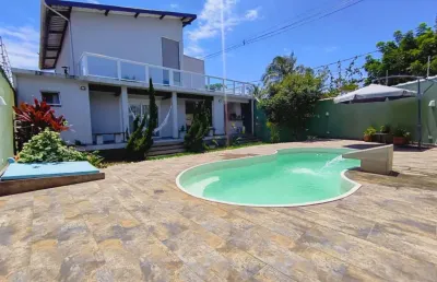 Casa a 100 metros da praia em itanhaém com piscina balneário tupy