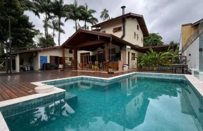 Casa à venda no parque vivamar com 4 dormitórios sendo 2 suítes,cozinha,varanda gourmet