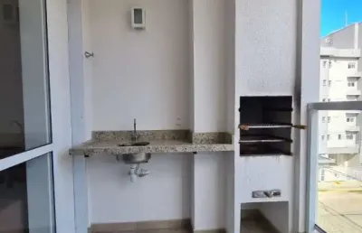 Apartamento no centro de ubatuba com 2 dormitórios sendo 1 súite, 1 banheiro, varanda gourmet, piscina, elevador