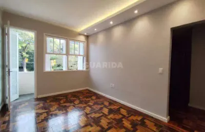 Apartamento reformado com 2 dormitórios no bairro santana!