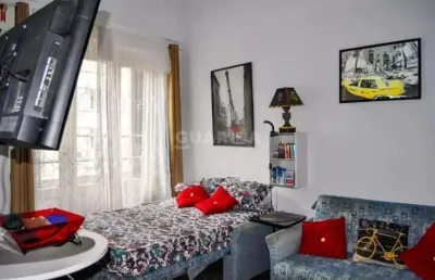 Apartamento estilo jk mobiliado, no bairro centro histórico