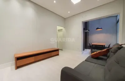Apartamento com espaço gourmet, semimobiliado, no bairro floresta!