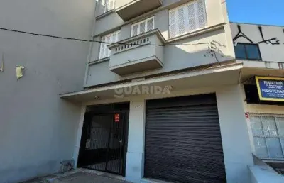 Aártamento com 6 quartos, 1 suíte, e 4 vagas de garagem no bairro santana