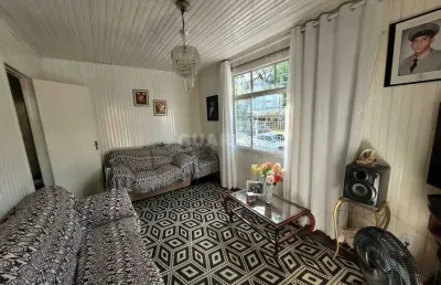 Casa residencial com 4 dormitórios no bairro cristal