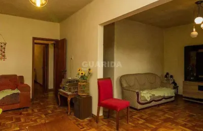 Casa residencial com 3 dormitórios, no bairro rio branco