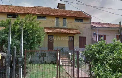 Casa residencial/sobrado com 1 dormitório, e 1 vaga de garagem no bairro vila nova