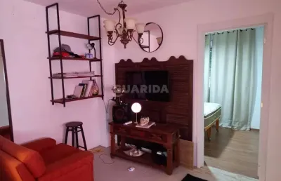 Apartamento com 1 dormitório, mobiliado, e 1 vaga de garagem no bairro sarandi