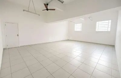 Ponto comercial para alugar na Avenida Tapiaçu, Passo da Areia, Porto Alegre