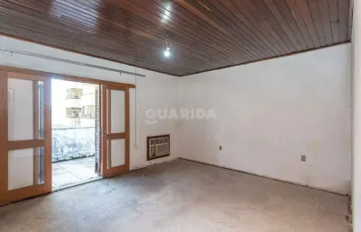 Casa com 5 quartos para alugar na Rua Santana, Santana, Porto Alegre