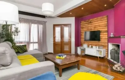 Casa mobiliada com 3 suítes, no bairro espirito santo
