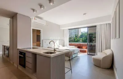 Apartamento loft com garden mobiliado e com 2 vagas de garagem no bairro petrópolis