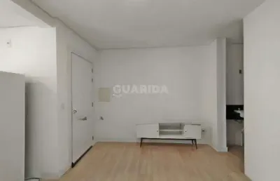 Apartamento/studio mobiliado no bairro cidade baixa!
