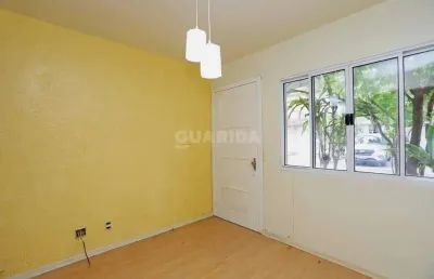 Casa em condomínio com 3 dormitórios, sendo 1 suíte, 1 vaga de garagem no bairro humaita