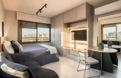 Apartamento loft totalmente mobiliado no bairro cidade baixa!