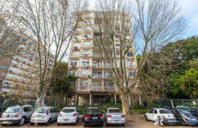 Apartamento com 3 dormitórios no bairro vila assunção com sacada e vista para o guaíba!