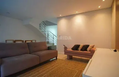 Casa em condomínio com 3 dormitórios sendo 1 suíte para alugar no bairro alto petrópolis.