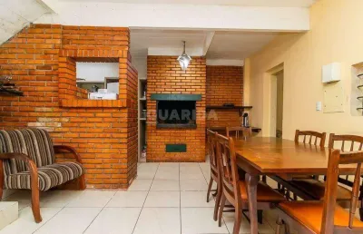 Casa com 4 quartos para alugar na Rua Amélia Teles, Petrópolis, Porto Alegre