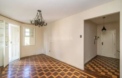 Apartamento com sacada e 2 dormitórios para alugar no bairro centro histórico
