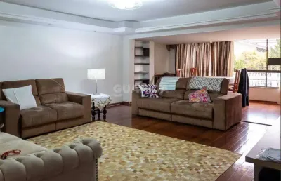 Casa de 4 dormitórios mobiliada no bairro jardim lindóia.