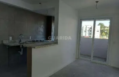 Apartamento com sacada e 2 dormitórios para alugar no bairro teresópolis.