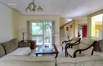 Casa com 5 dormitórios, sendo 3 suítes no bairro teresópolis.
