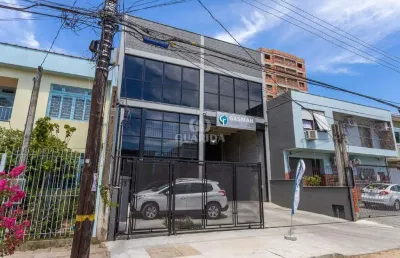 Andar nunca habitado no bairro passo d´areia com 160m².