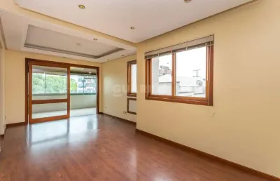 Apartamento de 2 dormitórios suítes e 2 vagas de garagem no bairro petrópolis.