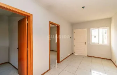 Casa residencial com 2 dormitórios e 1 vaga de garagem, no bairro hípica!