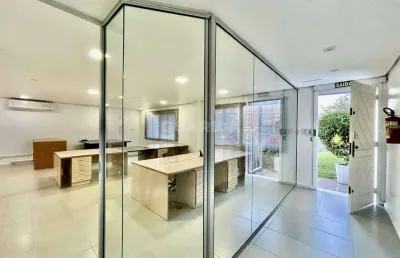 Casa comercial para alugar na Avenida Monte Cristo, Vila Nova, Porto Alegre