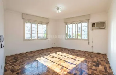 Apartamento com 2 dormitórios e 1 vaga de garagem no bairro cidade baixa - porto alegre/rs