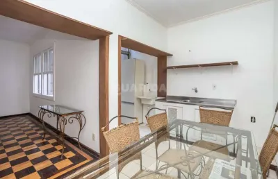 Apartamento mobiliado com 2 dormitórios no bairro bom fim