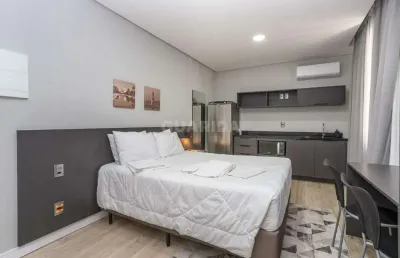 Apartamento estilo studio totalmente mobiliado no bairro centro histórico, andar alto.