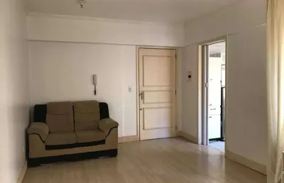 Apartamento de 1 dormitório no bairro centro histórico.