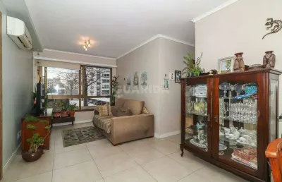 Apartamento de 3 dormitórios, sendo 1 suíte, no bairro passo d'areia.