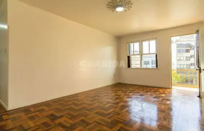 Amplo apartamento reformado no bairro petrópolis - porto alegre/rs