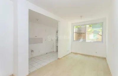 Apartamento com 2 dormitórios e 1 vaga de garagem no bairro ipanema