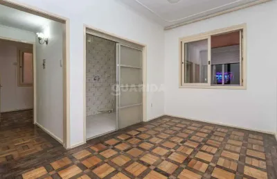 Apartamento de 2 dormitórios no bairro alto petrópolis.