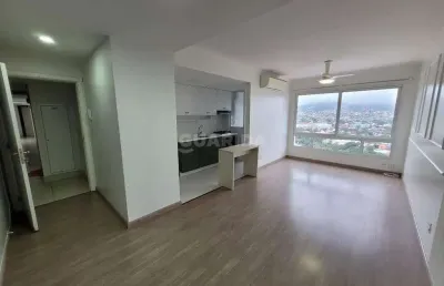 Apartamento com 3 dormitórios, sendo 1 suíte, e 2 vagas de garagem no bairro partenon