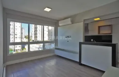 Apartamento semimobiliado de 1 dormitório no bairro boa vista.