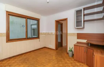 Apartamento de 3 dormitórios, sendo 1 suíte, no bairro centro histórico.