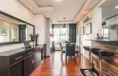 Apartamento semimobiliado de 2 dormitório, sendo 1 suíte, no bairro partenon