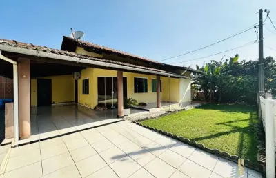 Casa à venda com 3 dormitórios no bairro rio morto - indaial/sc