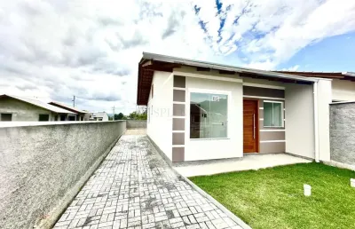 Casa nova com 2 dormitórios no bairro parque arapongas - sc