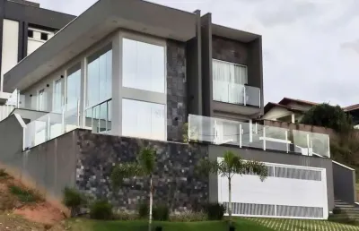 Casa mobiliada e equipada à venda no bairro itoupava central - blumenau/sc