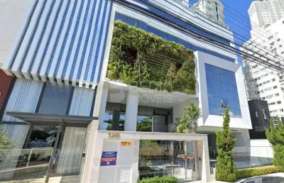 Apartamento com 03 suítes, barra sul - balneário camboriú