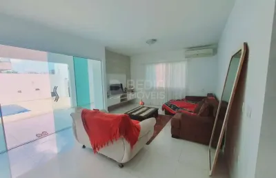 Casa com 4 quartos para alugar na Rua José de Alencar, 179, Praia dos Amores, Balneário Camboriú