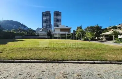 Terreno 786m² condomínio fechado horizontal da brava