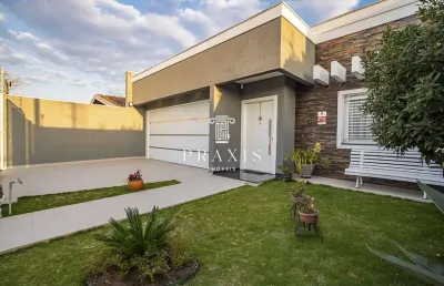 Casa com 3 quartos à venda na rua paula freitas, 216, emiliano perneta, pinhais, 288 m2 por r$ 1.390.000