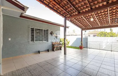 Casa em condomínio fechado com 3 quartos à venda na rua píen, 512, emiliano perneta, pinhais, 75 m2 por r$ 439.000